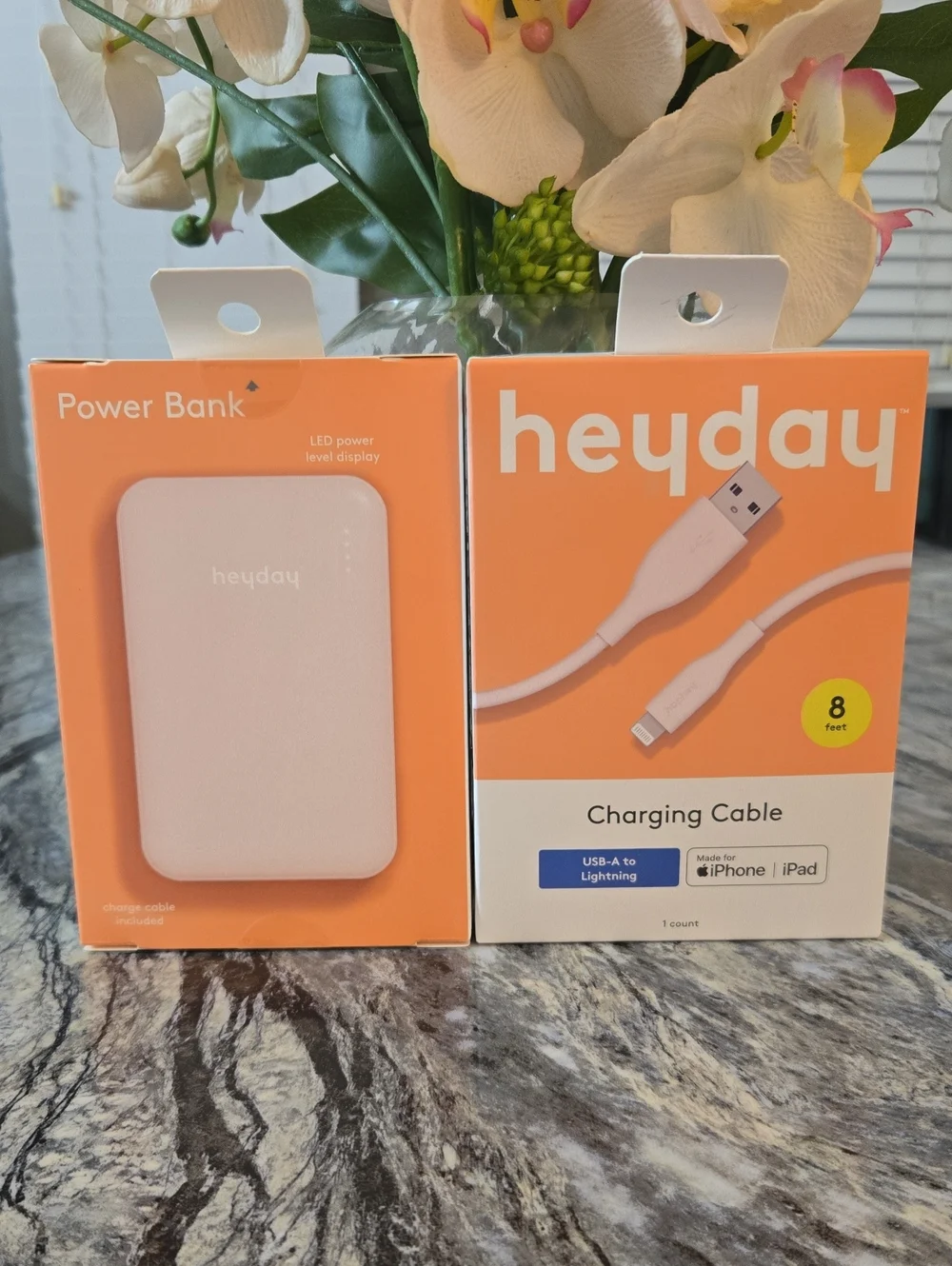 heyday White Power Bank with White 8ft Lightning Cable